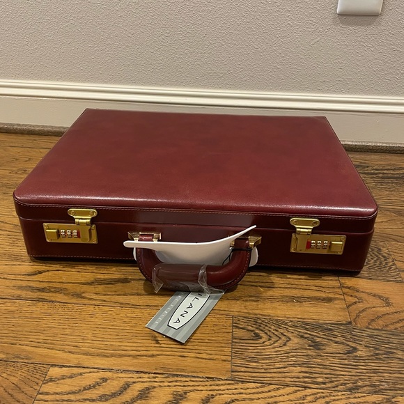 Dilana leather 4” attaché in cognac - Picture 11 of 13